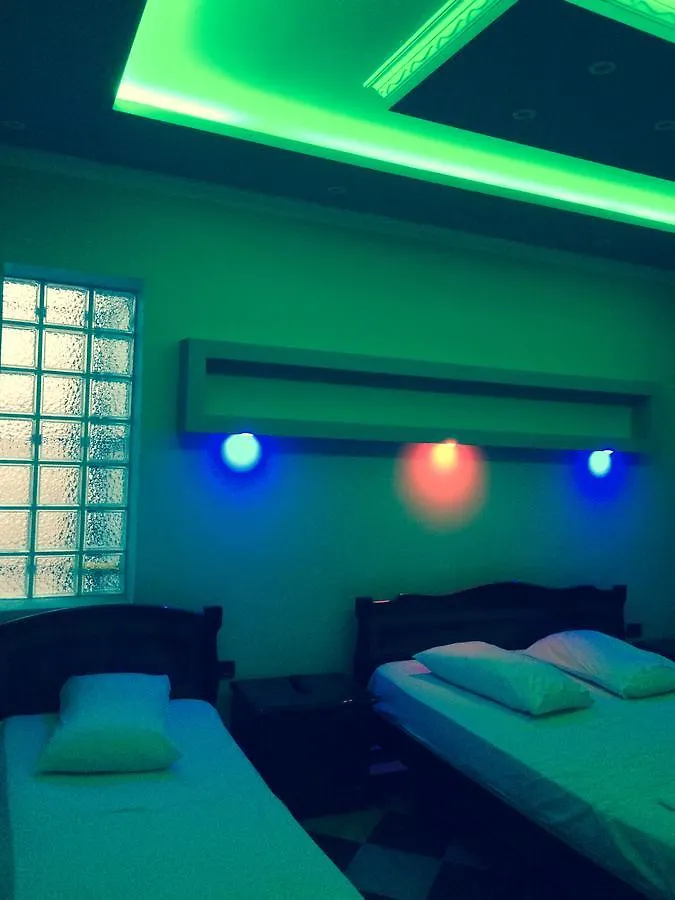 טיראנה Boston Hotel