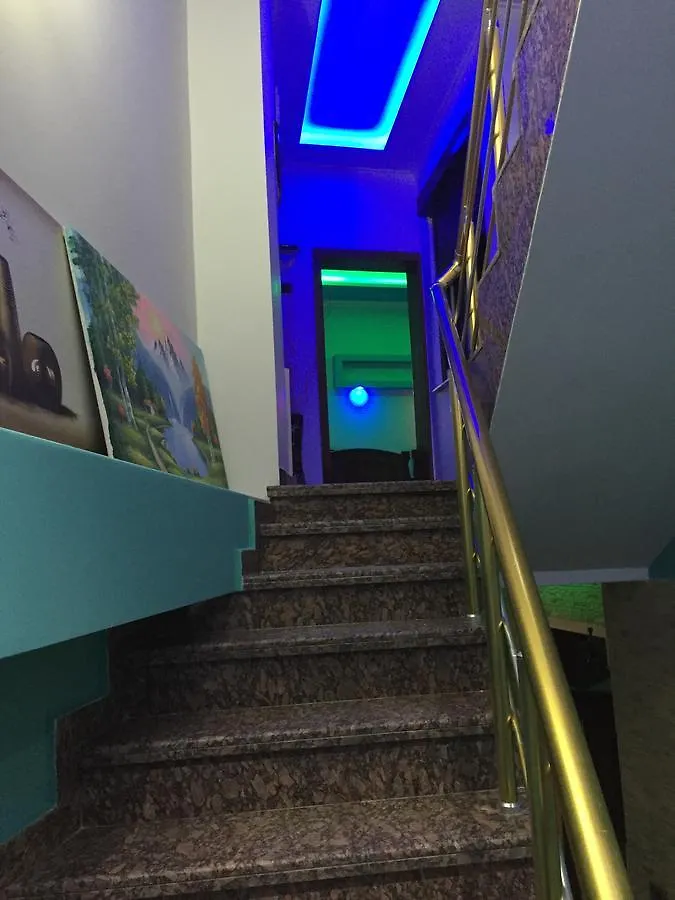 טיראנה Boston Hotel