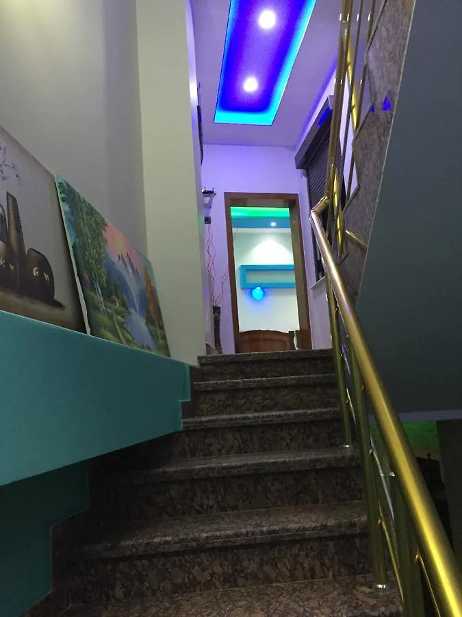 טיראנה Boston Hotel